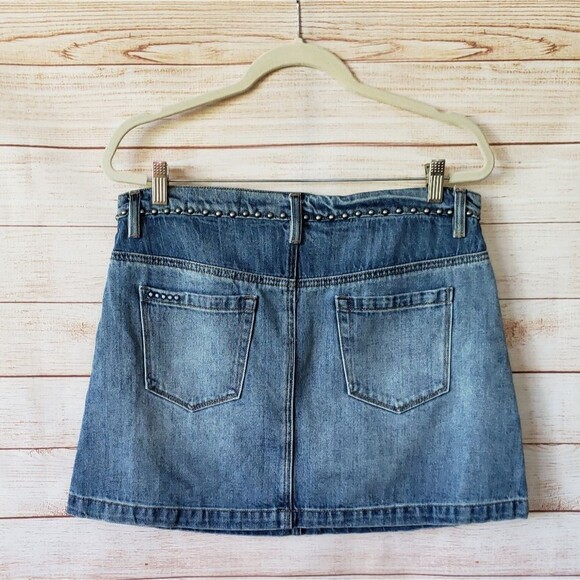 Blank NYC 100% Cotton Studded Denim A-Line Mini Skirt - Picture 5 of 12